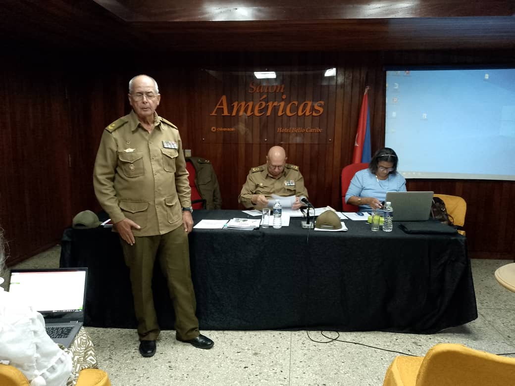 Problemáticas y medidas para avanzar en la informatización