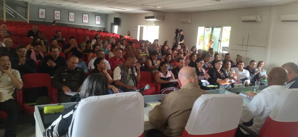Asistentes a la Asamblea de Balance de Holguín Asistentes a la Asamblea de Balance de Holguín
