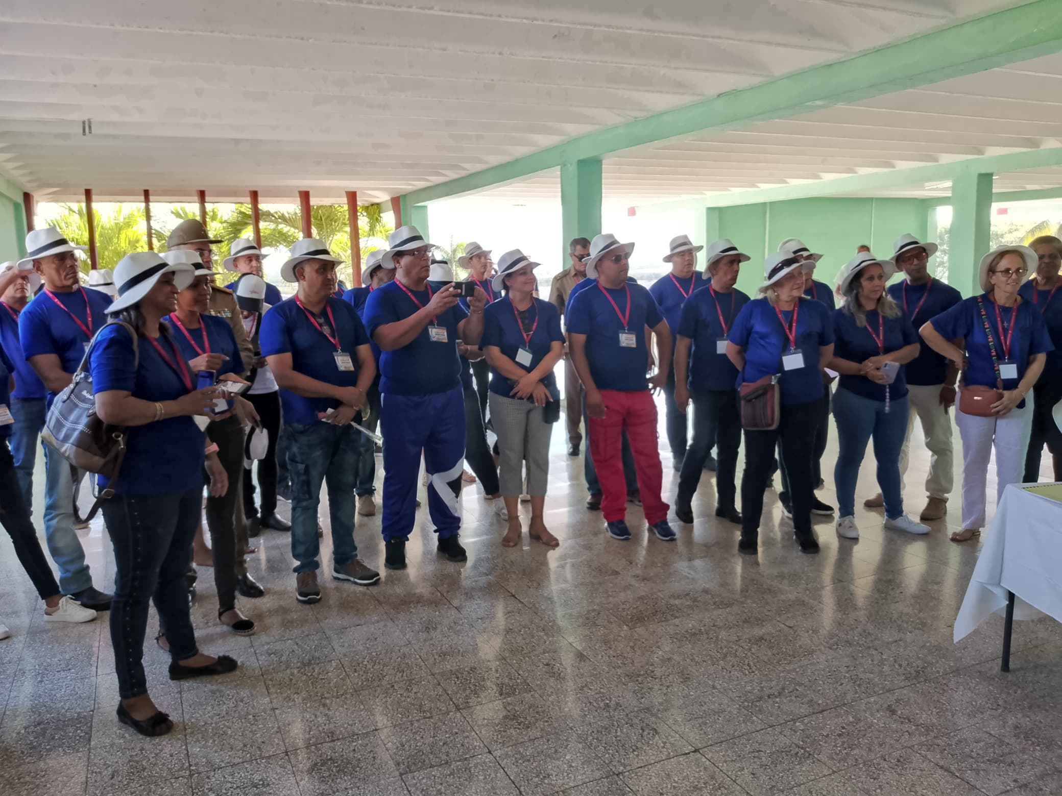 Visita al IP José Marcelino Grajales para presenciar la Sociedad Científica de nuestros estudiantes. Visita al IP José Marcelino Grajales para presenciar la Sociedad Científica de nuestros estudiantes.