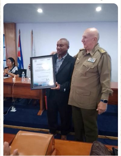 El libro "Modelo de Ordenamiento Ambiental, obtiene el Premio Nacional del INOTU El libro "Modelo de Ordenamiento Ambiental, obtiene el Premio Nacional del INOTU